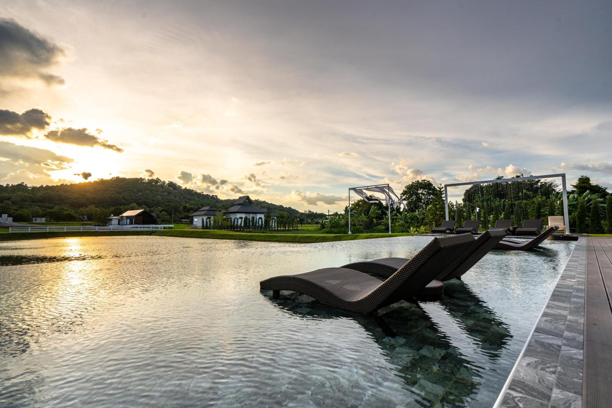Pim Pool Villa Nan Exteriér fotografie